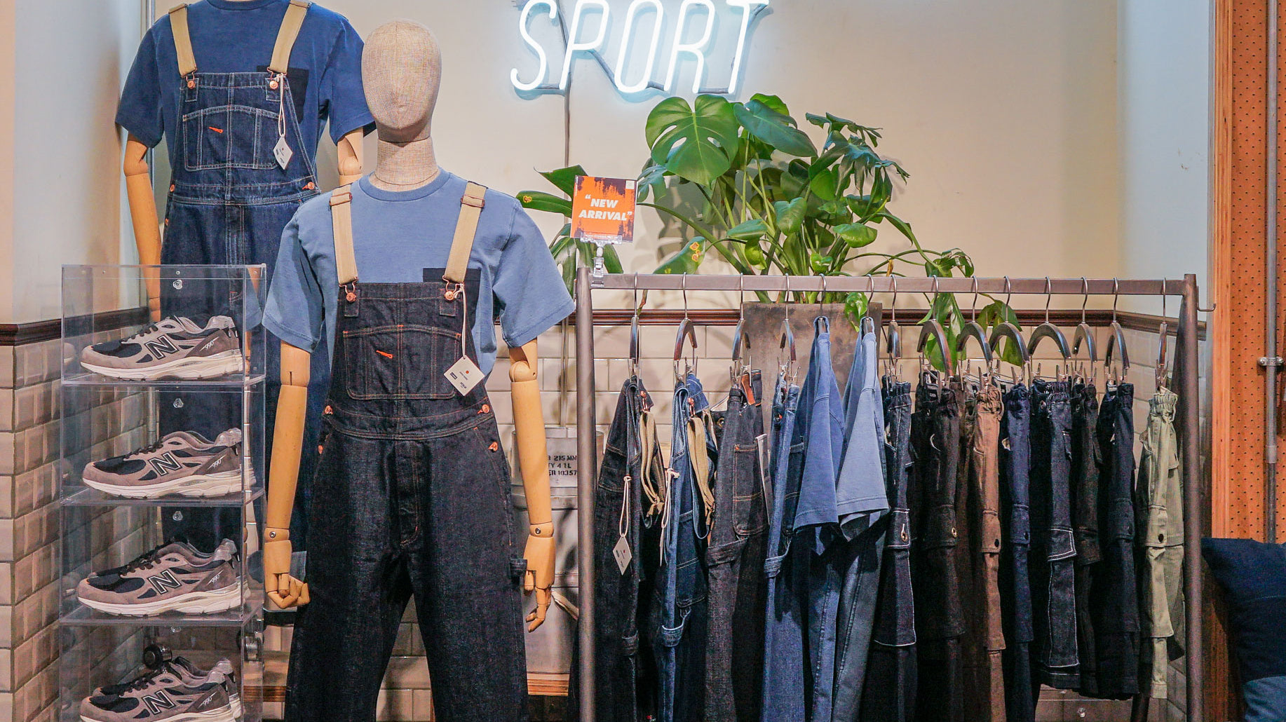 LAKH x OVERLAB POP UP STORE