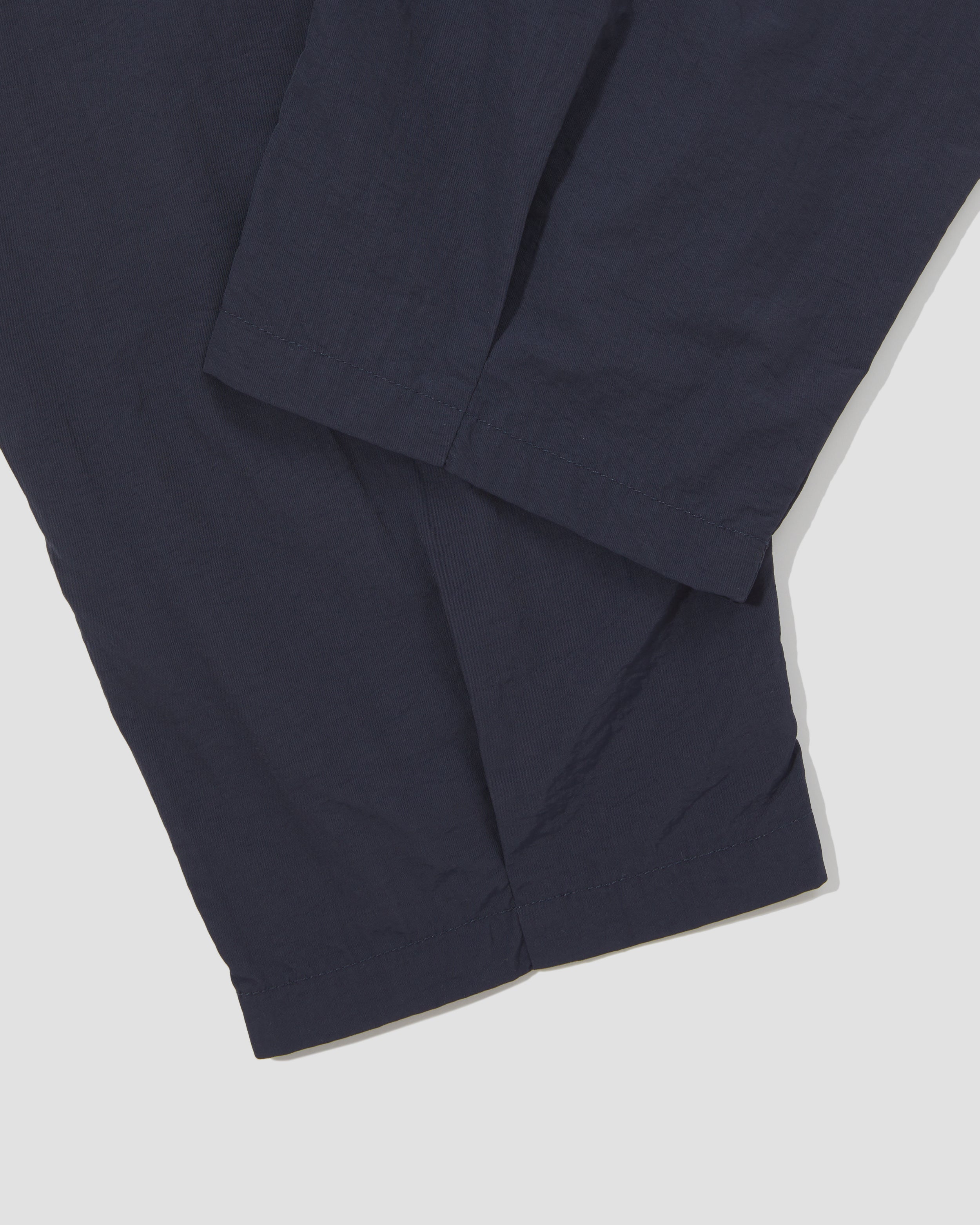 Lightweight Baggy Tapered Pants - Navy