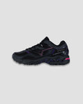 Mizuno WAVE MUSTANG LS Sport - Black / Fuchsia Purple / Blackberry Cordial