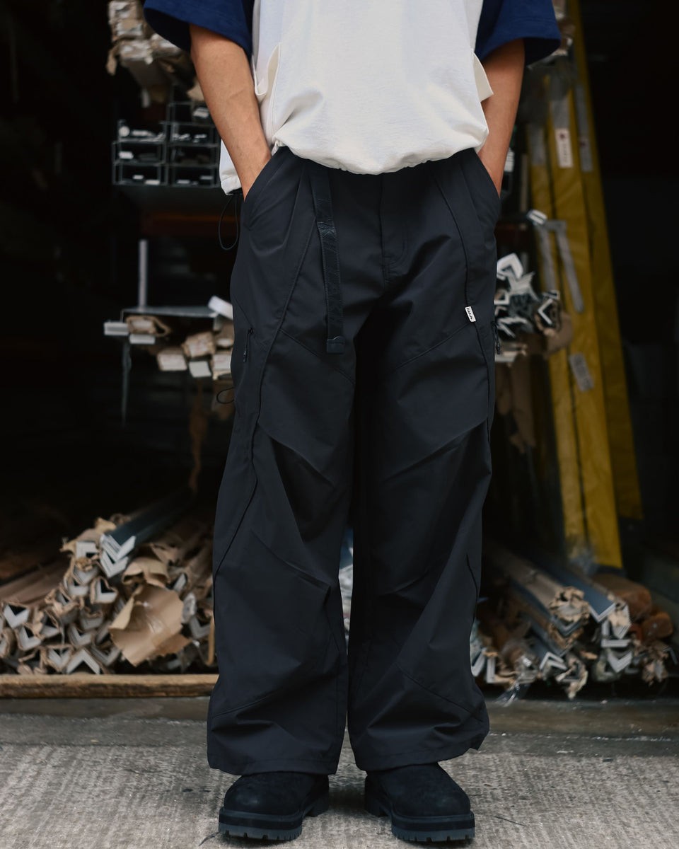 Slanted-Zipper Track Pants - Black – LAKH