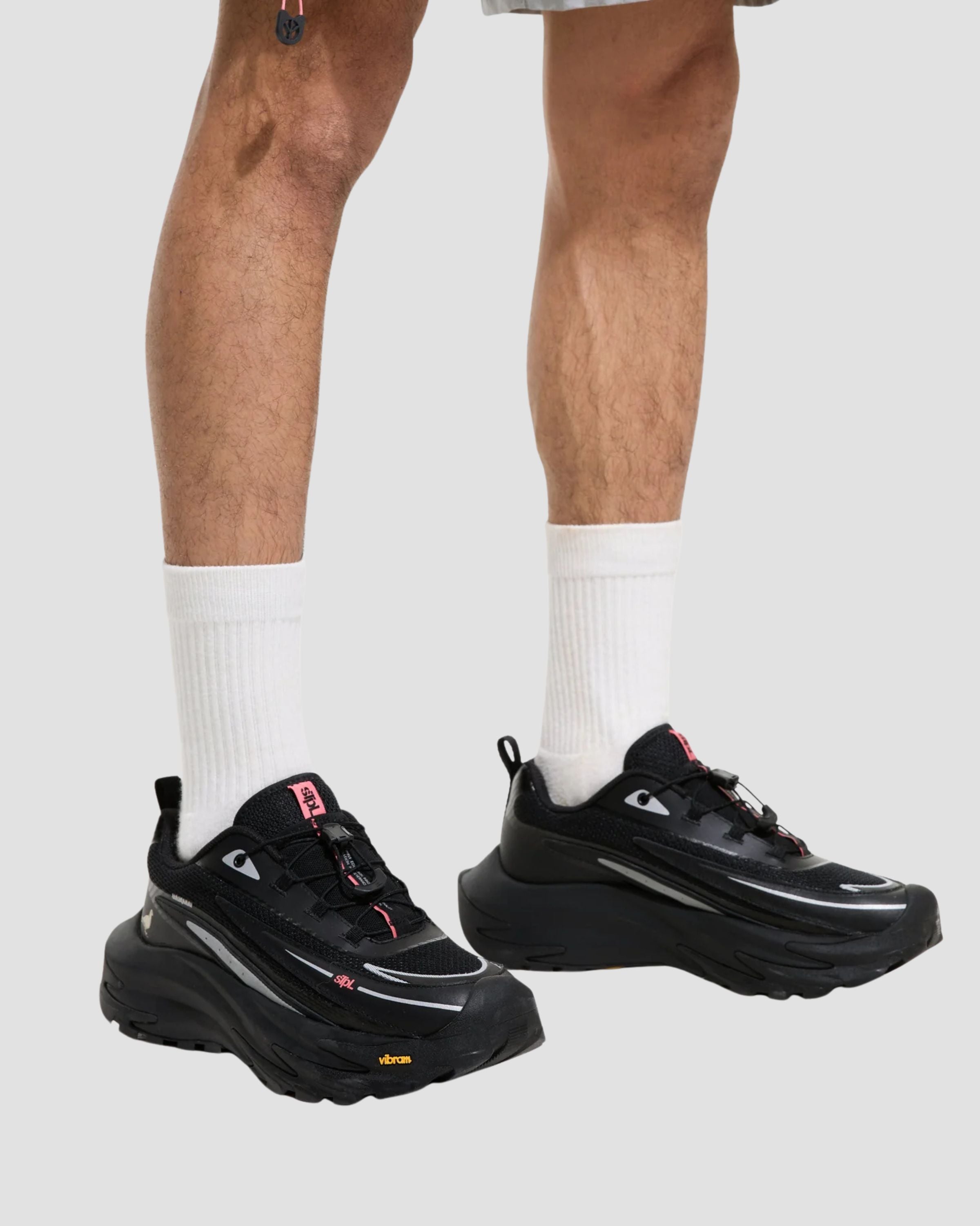 STAPLE BREAKNECK.01 - Black