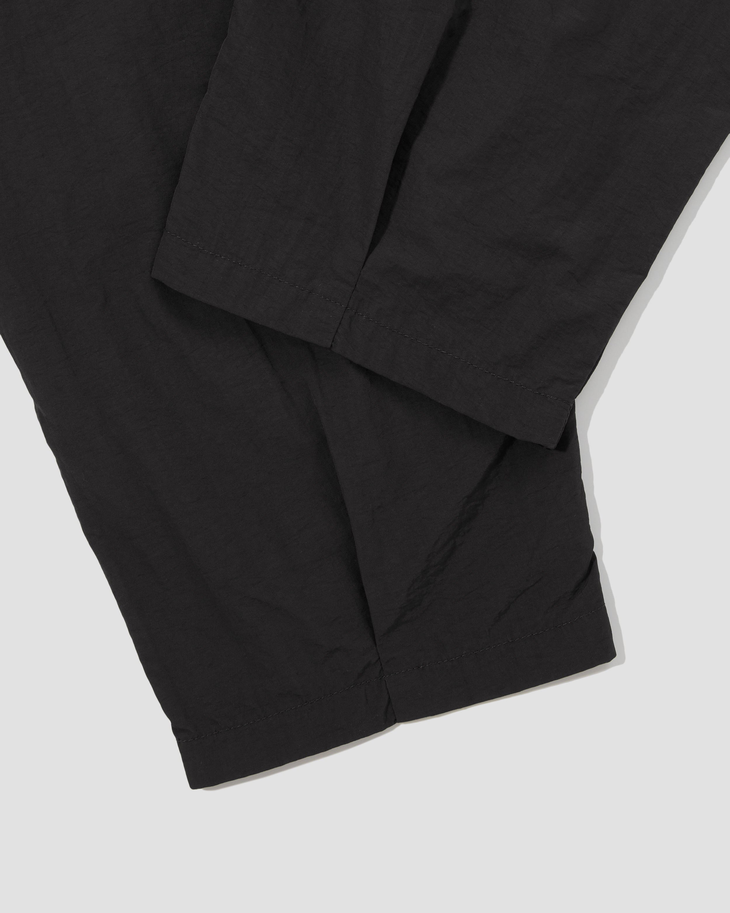 Lightweight Baggy Tapered Pants - Black