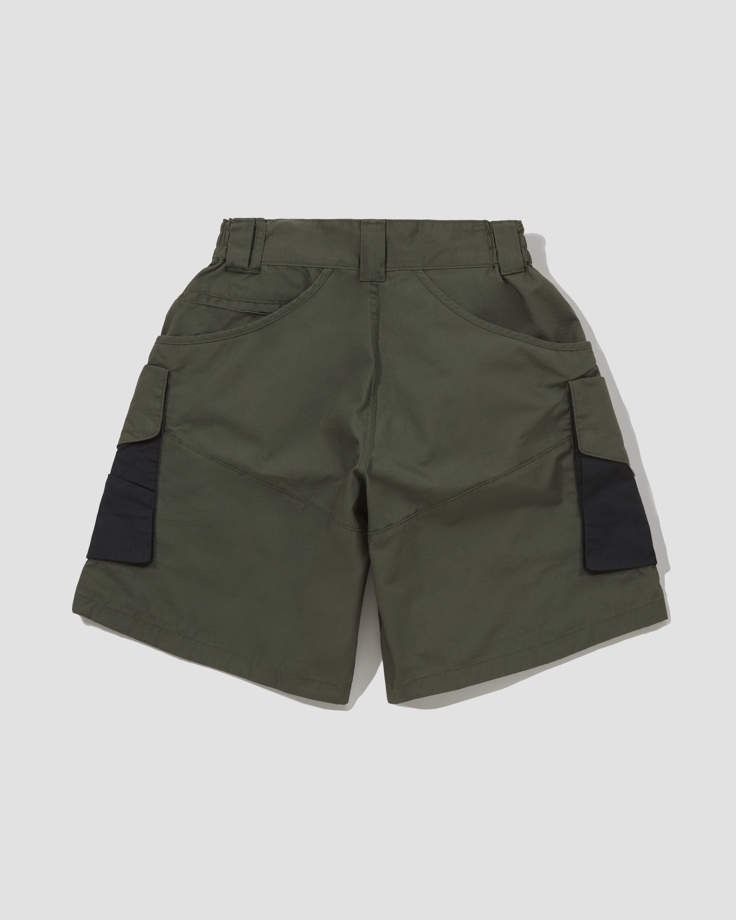 SS22 Slanted Pockets Cargo Shorts - Polyester Ripstop Olive / Black